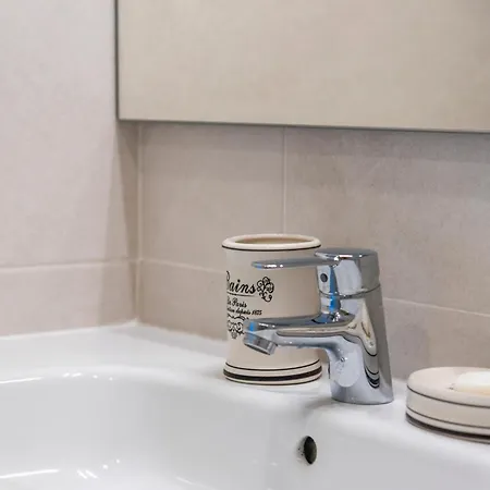 Arenas Negras Playa La Arena, Newly Renovated Apartment