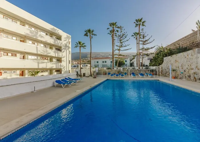 Arenas Negras Playa La Arena, Newly Renovated * Puerto de Santiago (Tenerife)